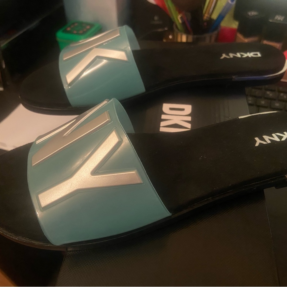 DKNY Teal/Silver Waltz Sandals Iridescent Slip-On - Picture 3 of 3